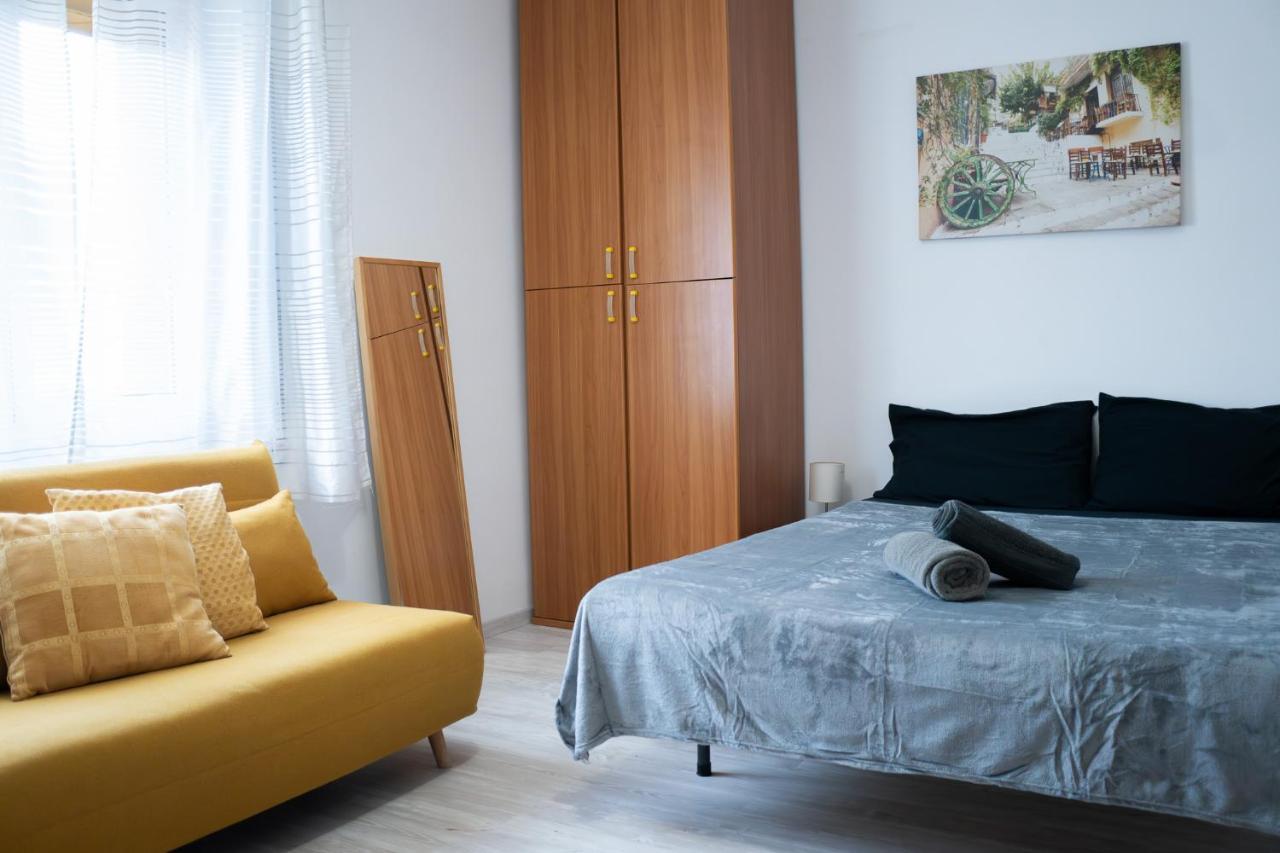 Nonna Pina Guest House Moderno Appartamento Vicino Metro AWifi,Netflix ローマ エクステリア 写真